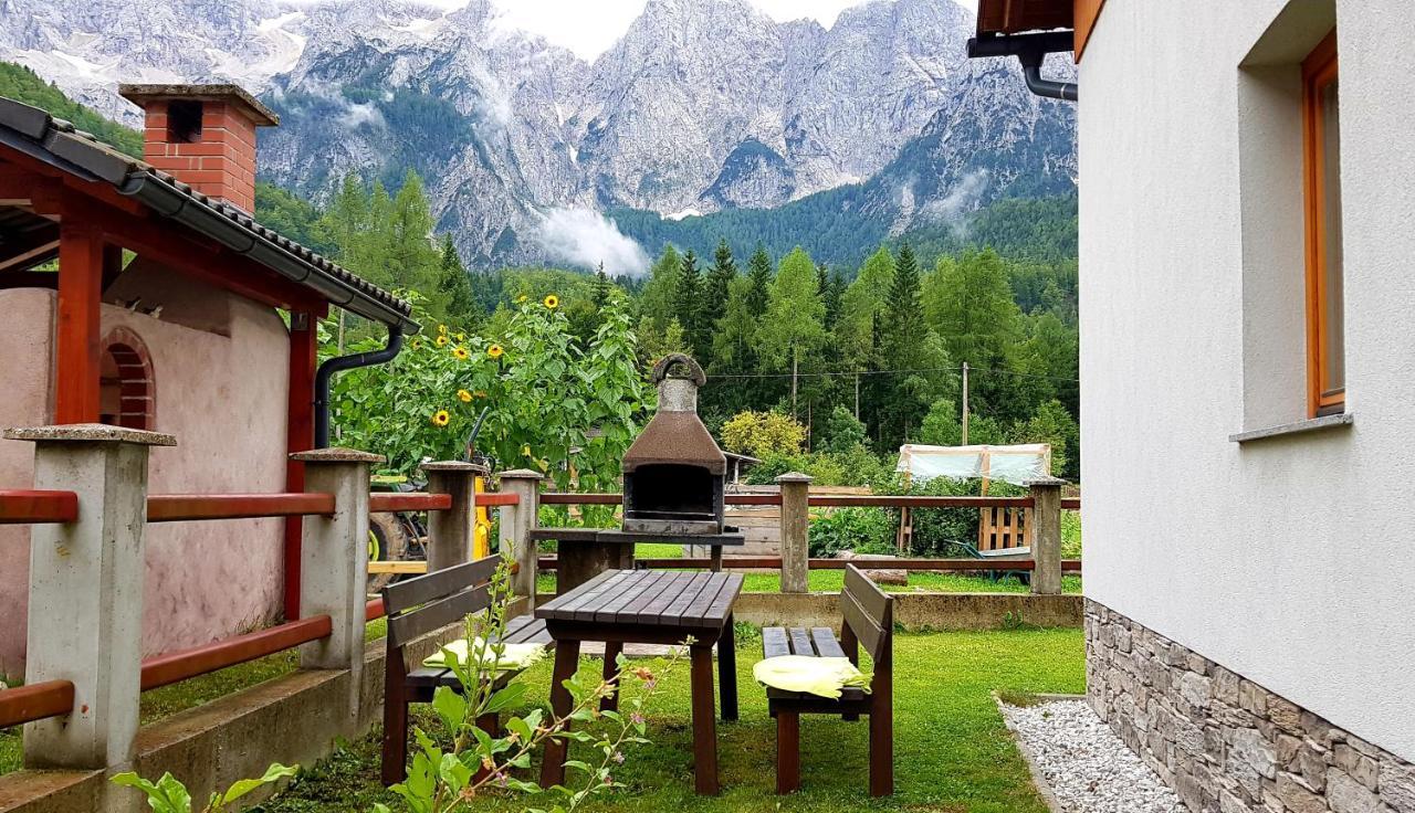 Mountain Peaks Apartment With Sauna Gozd Martuljek Eksteriør billede